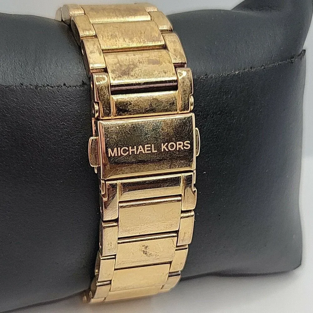 Michael Kors Parker MK5491 Womens Stainless Steel Analog Dial Quartz Watch AM352